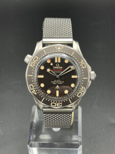 Vendo Omega Seamaster Diver 300M Co-Axial Master Chronometer 42mm Green